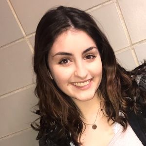 Meet your Posher, Molly